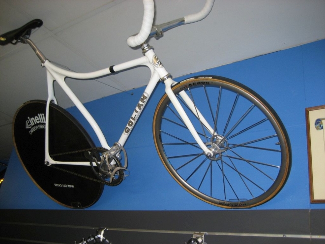 craig_s_colian_track_pursuit_bike_with_700c_cinelli_disc_and_24_aeros_front_wheel_